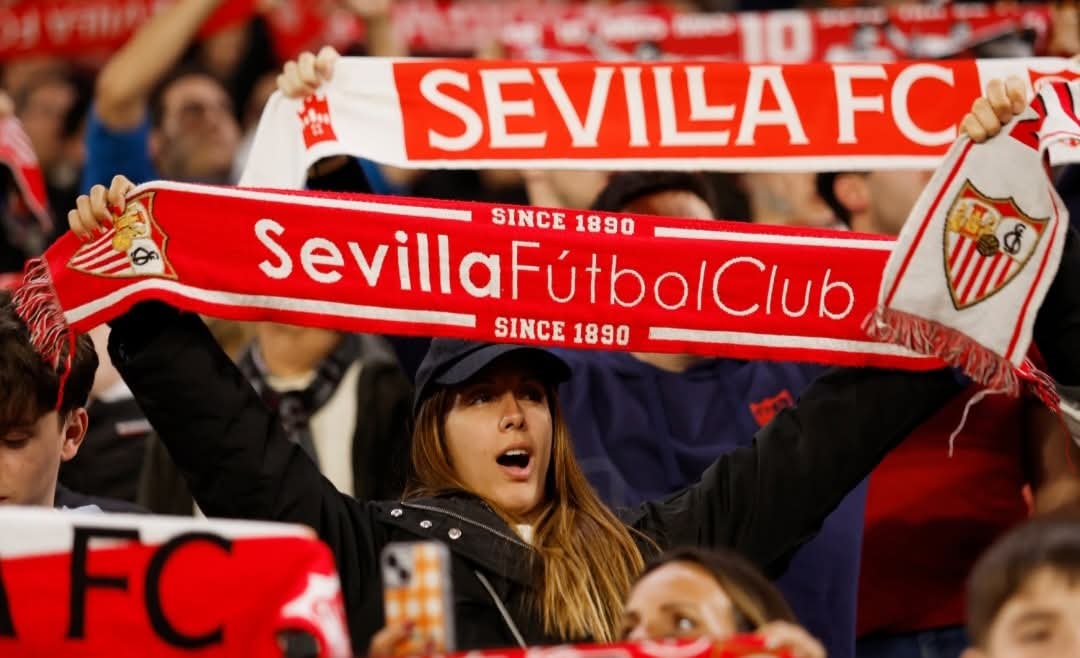 SEVILLÁBAN LÉP PÁLYÁRA A BARCELONA