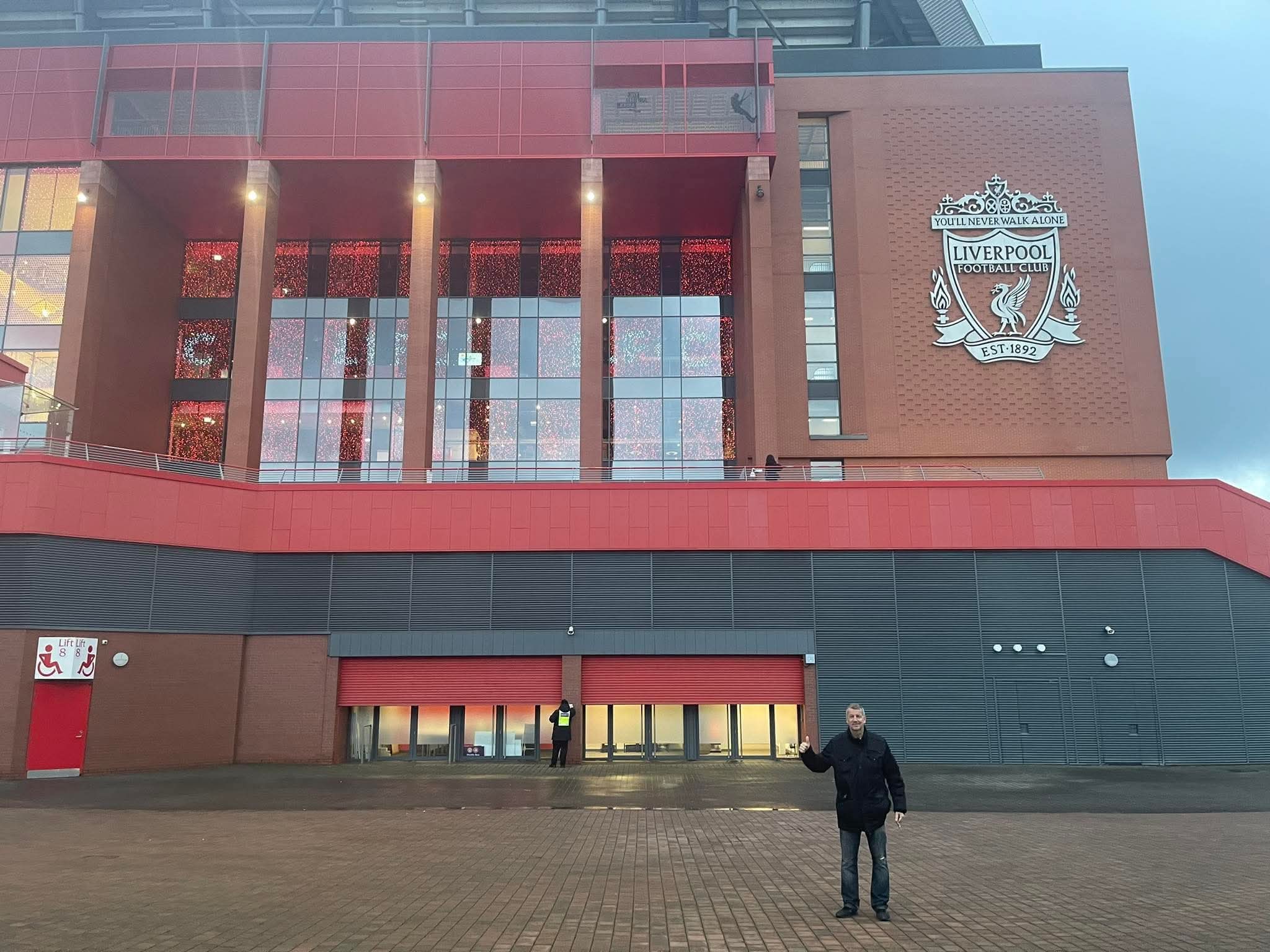 EBÉD UTÁNI DERBI LIVERPOOLBAN